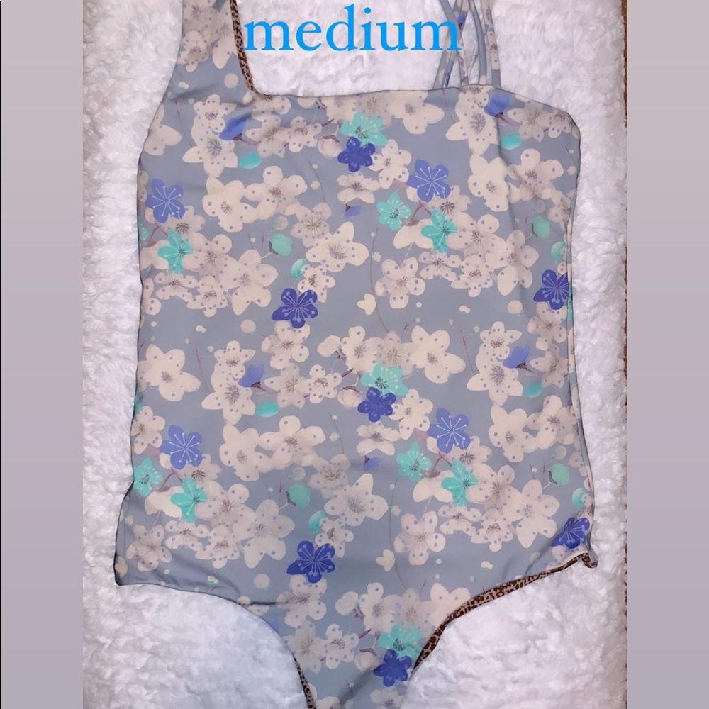 Great condition Blue blossom Antigua size medium. Open to offers